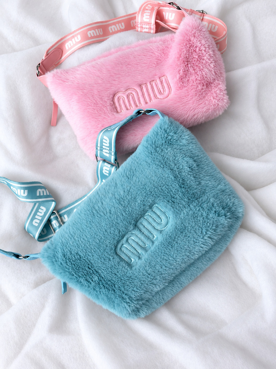 Cloudy Fluff Shoulder Bag
