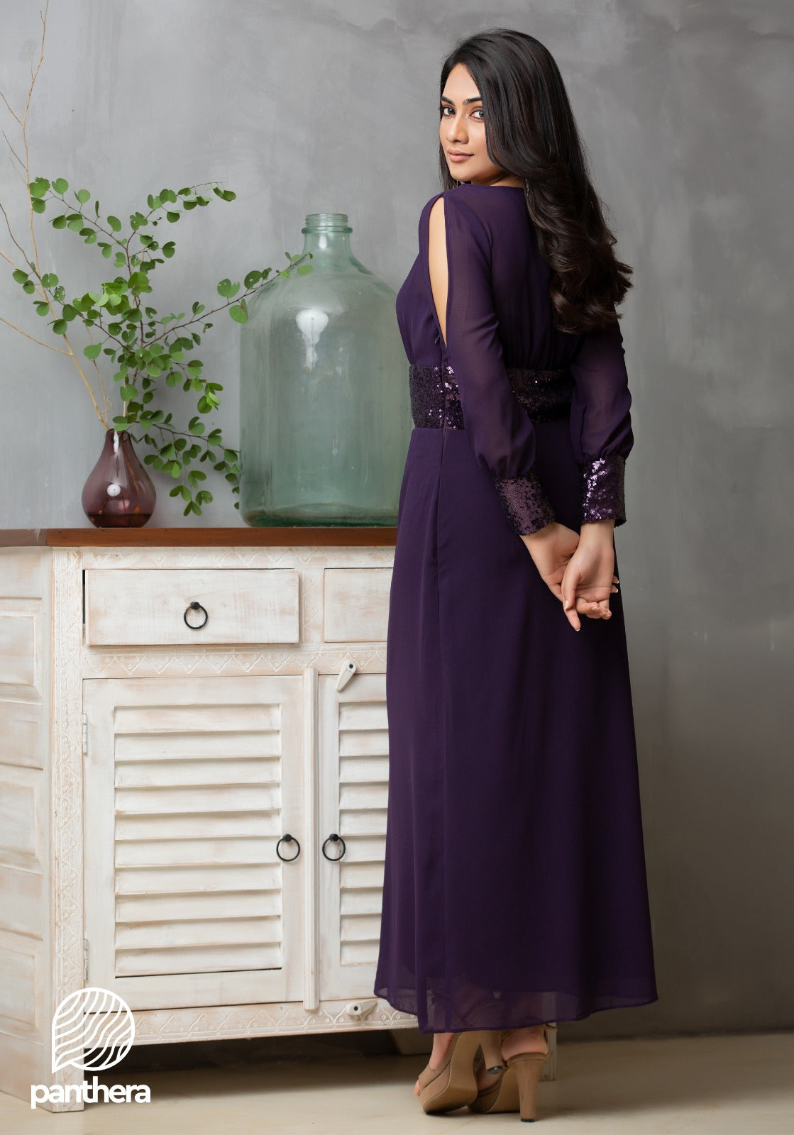 Sequins Detailed Long Sleeve Dress