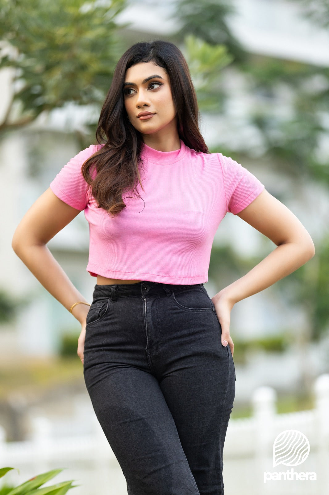 High neck Crop Top
