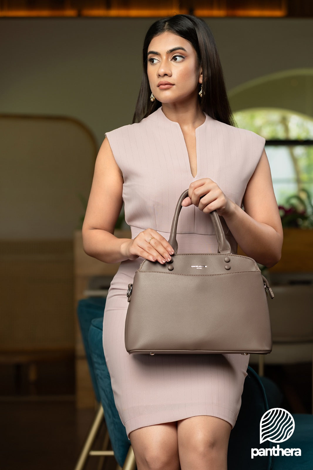 David Jones Hand Bag