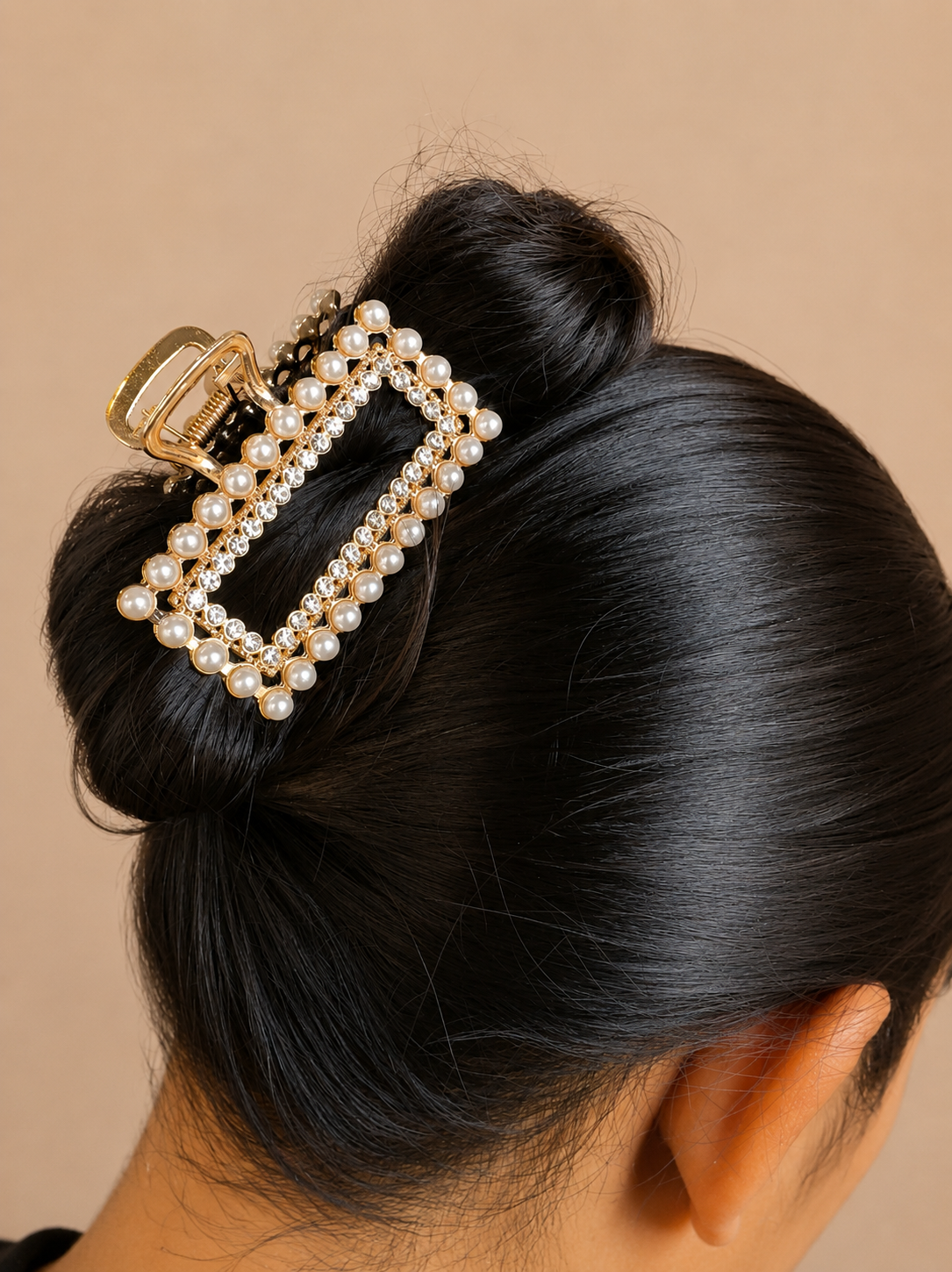 Pearl Hair Clip