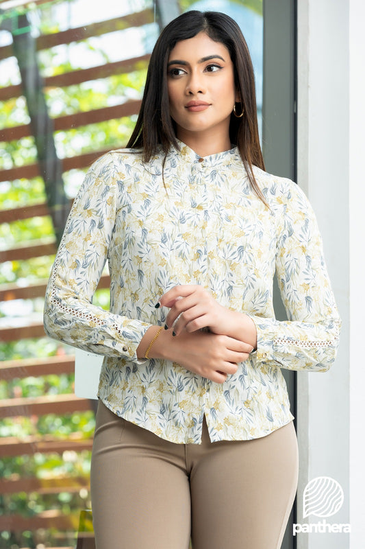 Floral Lace Detail WW Top