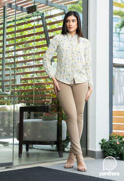 Floral Lace Detail WW Top