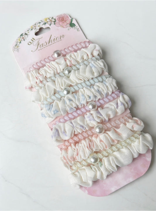 Pastel Pearl Scrunchie