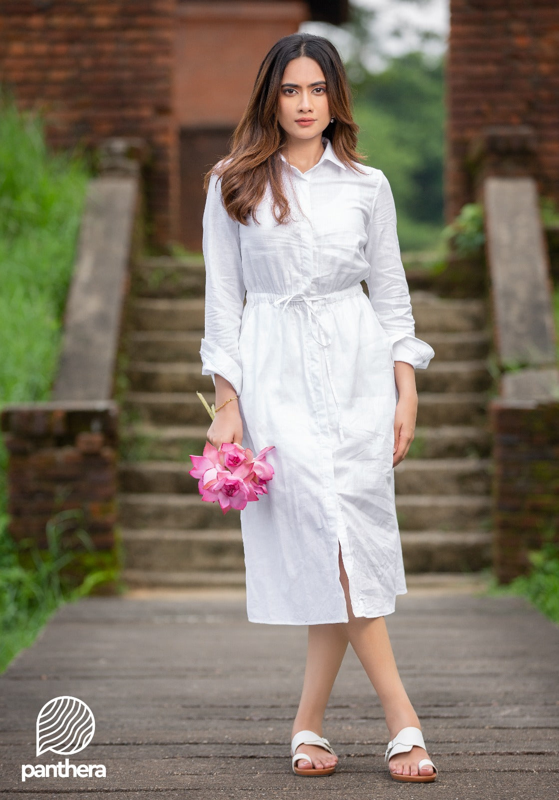 White&nbsp;Linen Dress