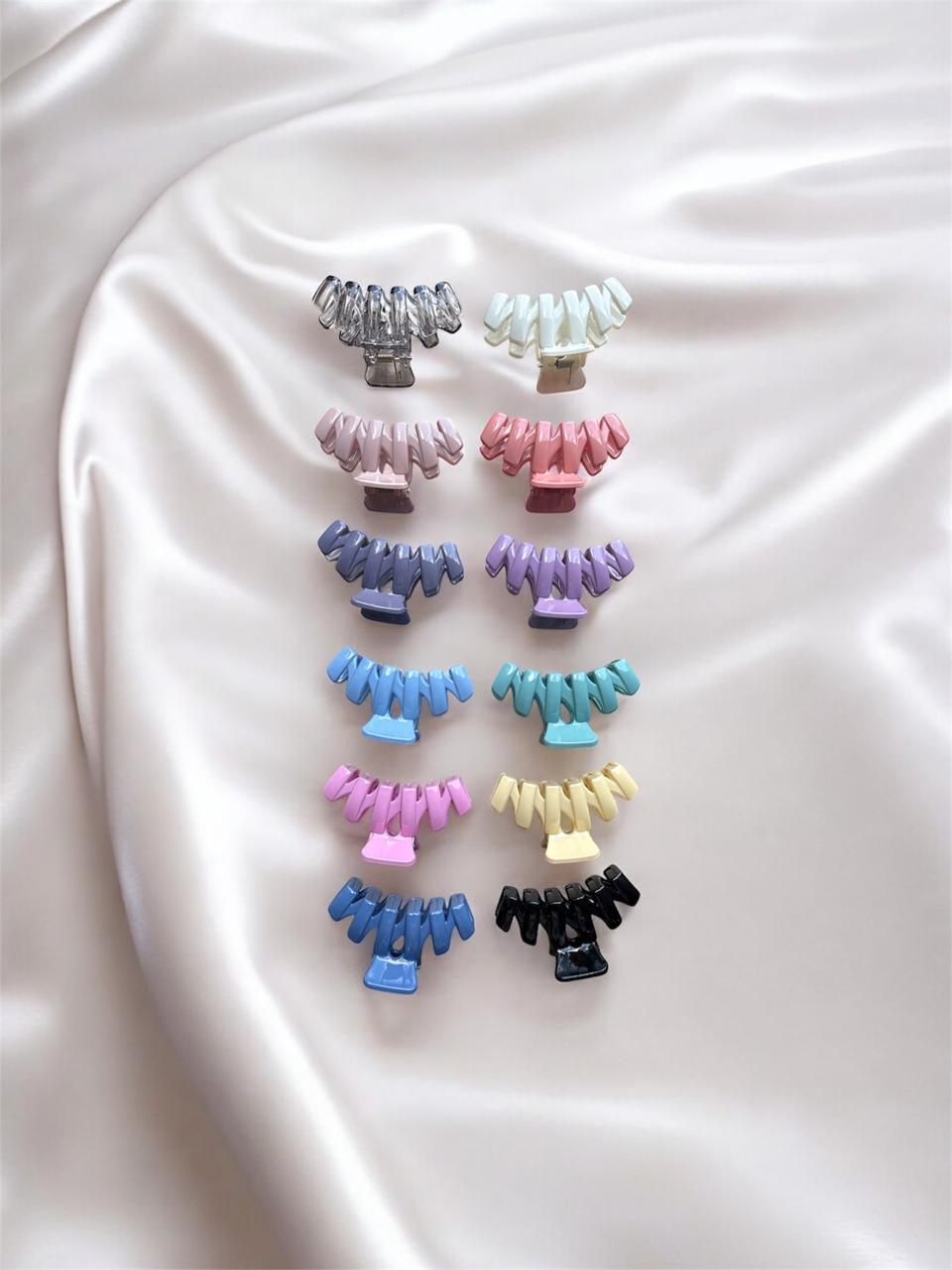 Solid Color Clip