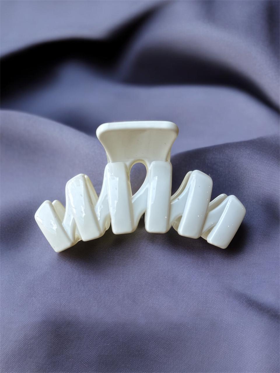 Solid Color Clip