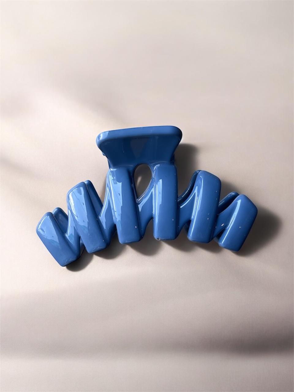 Solid Color Clip