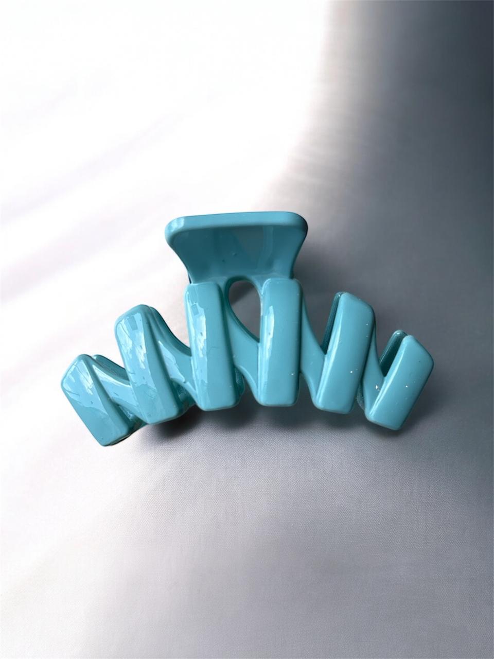 Solid Color Clip
