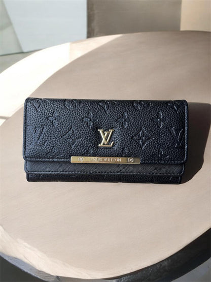 Louis Vuitton Ladies Wallet